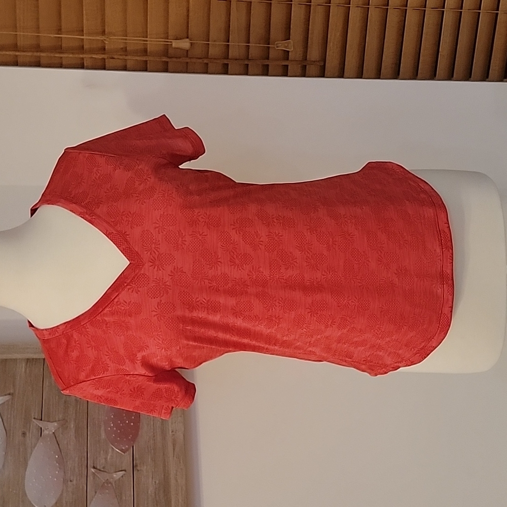 NWOT Tommy Bahama Palm Coast IslandZone® V-Neck T-Shirt in Red Size: S